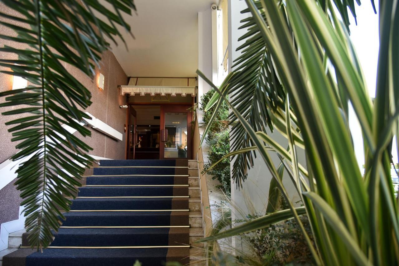 Hotel Anthony Lido di Jesolo Exterior foto